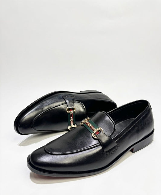 Horsebit Stripe